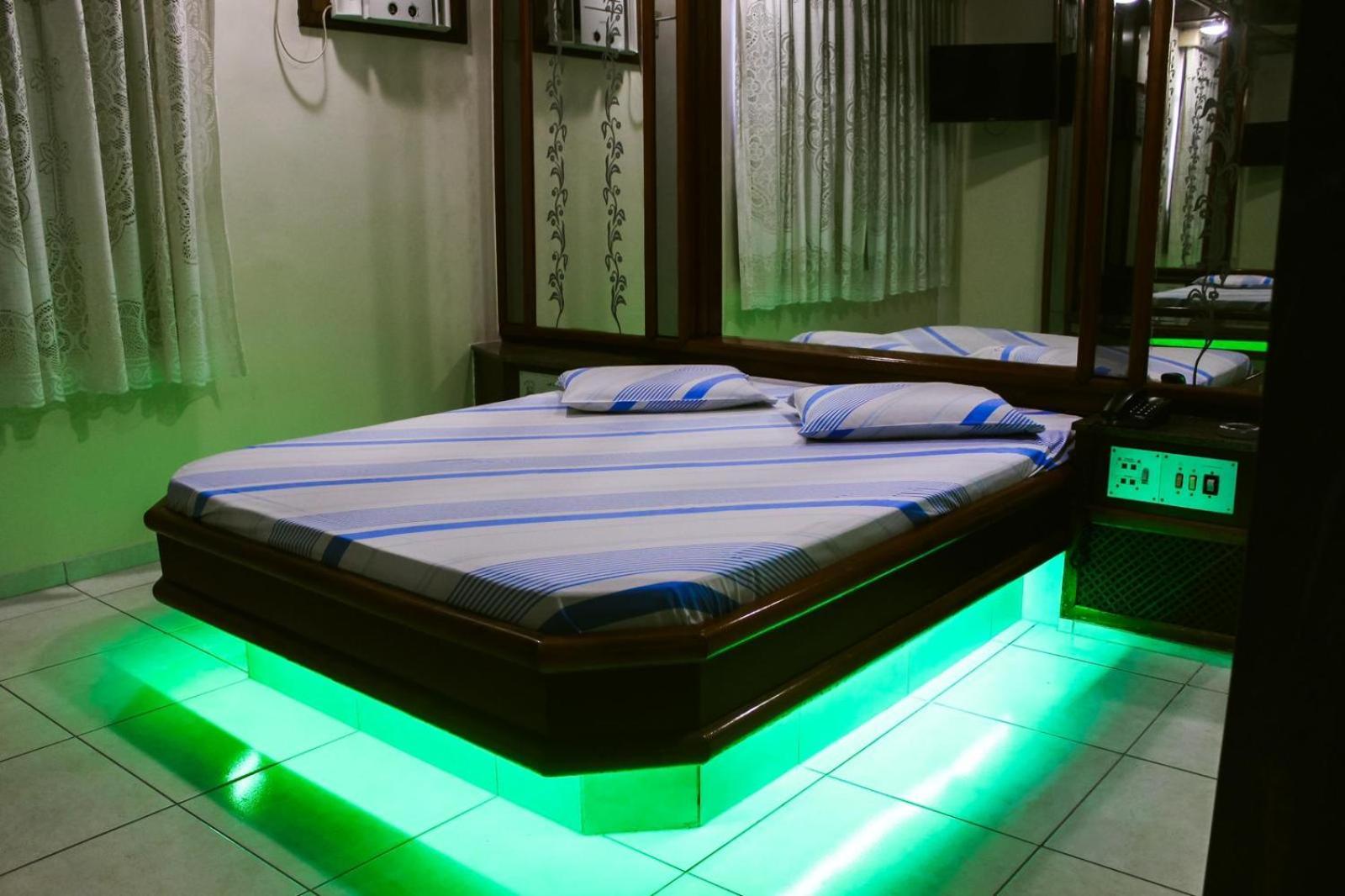 Station Hotel (Adults Only) — Photos 3